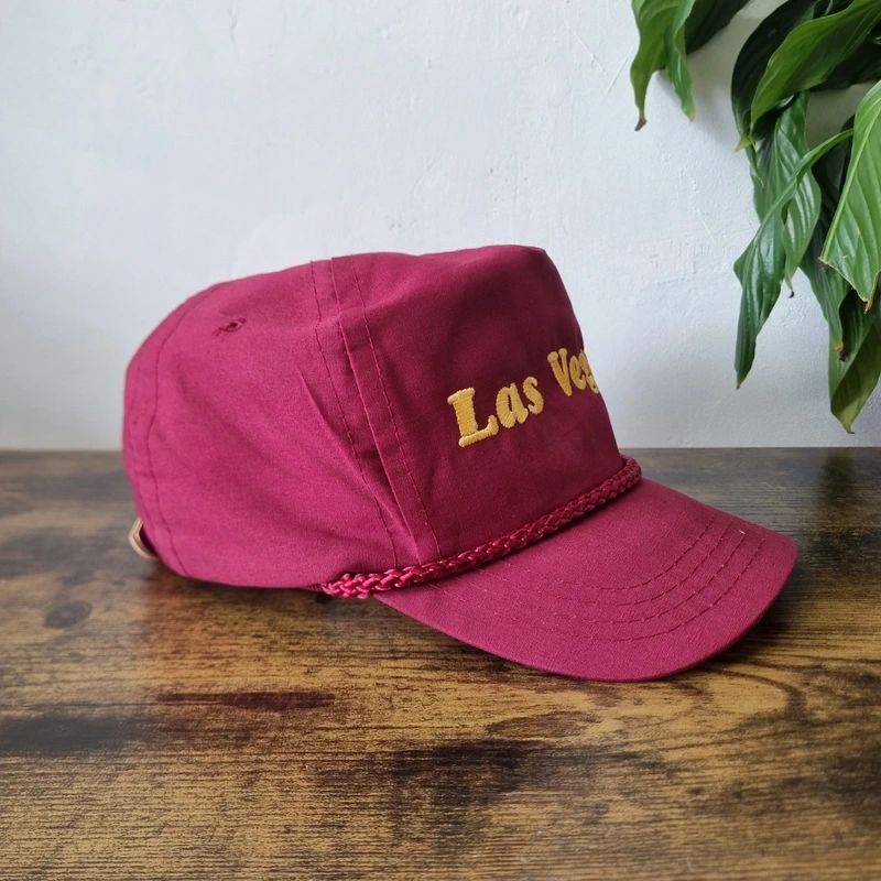 Vintage American Trucker Hat Snapback cap one size adjustable burgundy las vegas