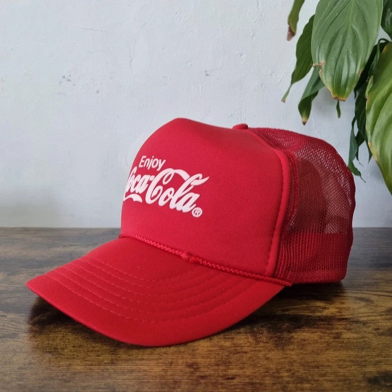 Vintage American Trucker Hat Snapback cap one size adjustable red coca cola