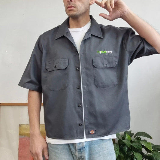 Vintage Dickies Boxy Fit Cropped Shirt Short Sleeve large plain grey button Up Skater Y2K Surf