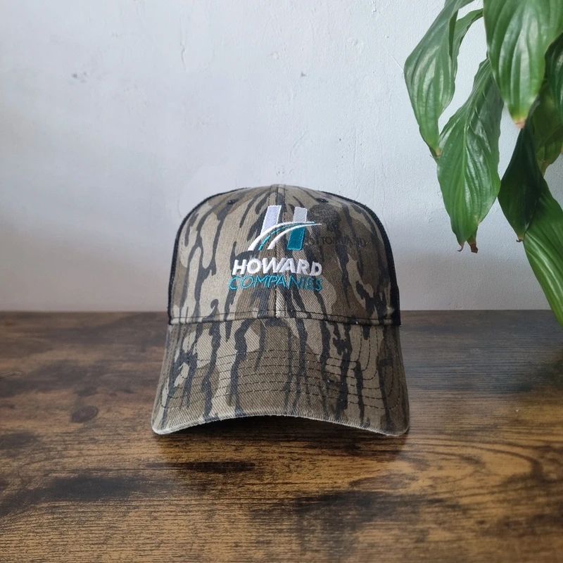 Vintage American baseball Hat Snapback cap one size adjustable bottomland camo khaki brown howard