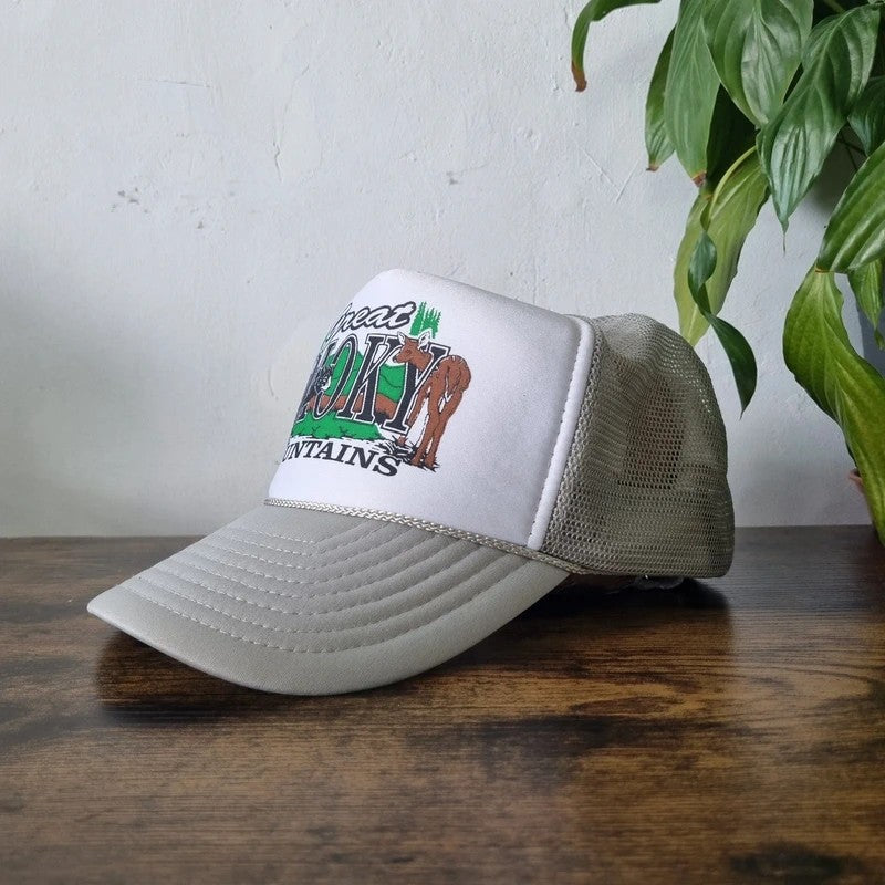 Vintage American Trucker Hat Snapback cap one size adjustable grey white smoky mountains wildlife
