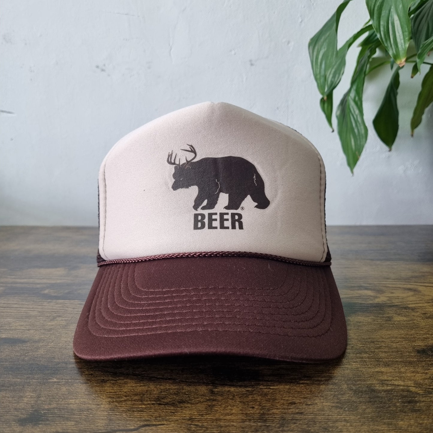 Vintage American Trucker Hat Snapback cap one size adjustable Beige Brown Beer