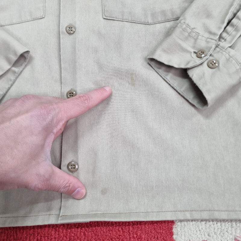 Vintage Dickies Boxy Fit Cropped Shirt Long Sleeve large plain Beige Button Up Skater Y2K Surf