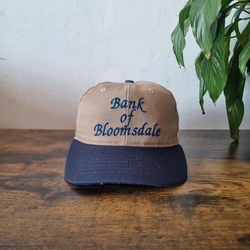 Vintage American baseball Hat Snapback cap one size adjustable beige navy bank of bloomsdale