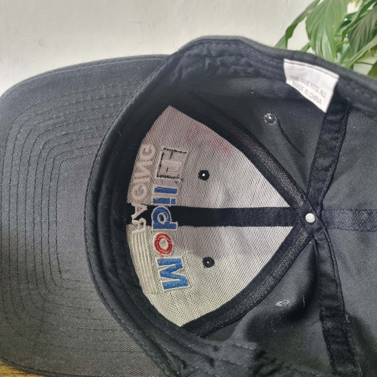 Vintage American Baseball Hat Snapback cap one size adjustable black Mobile 1 oi