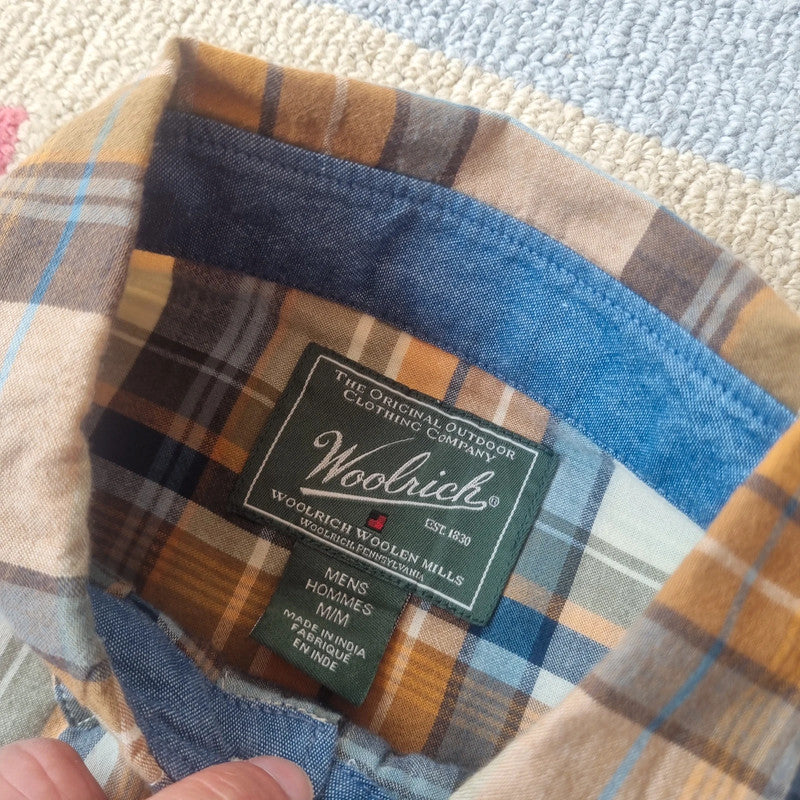 Vintage Woolrich Boxy Fit Cropped Shirt Short Sleeve Medium brown Button Up Skater Y2K Surf