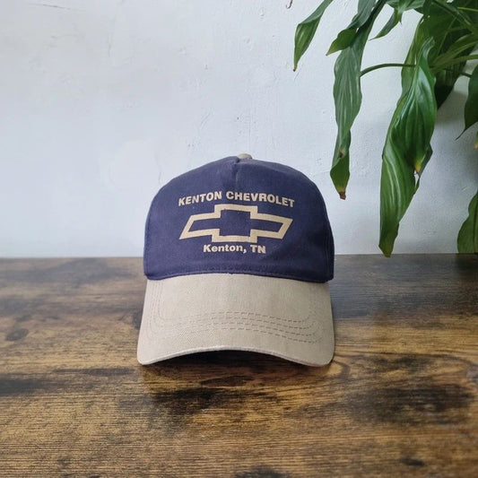 Vintage American baseball Hat Snapback cap one size adjustable navy beige Chevrolet dealer