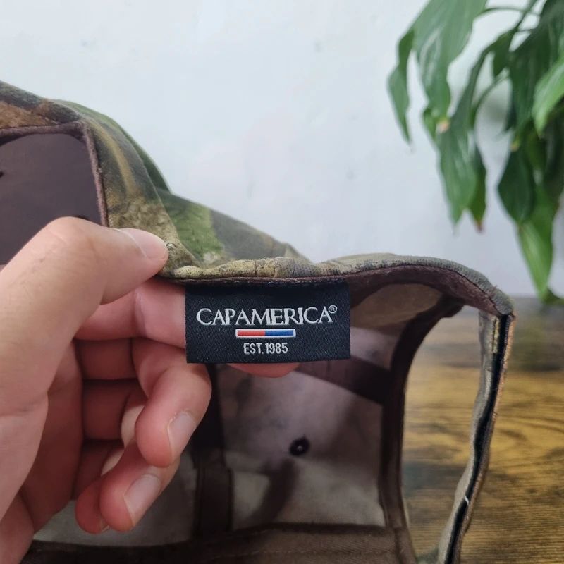 Vintage American Baseball Hat Snapback cap one size adjustable realtree camo khaki brown penske