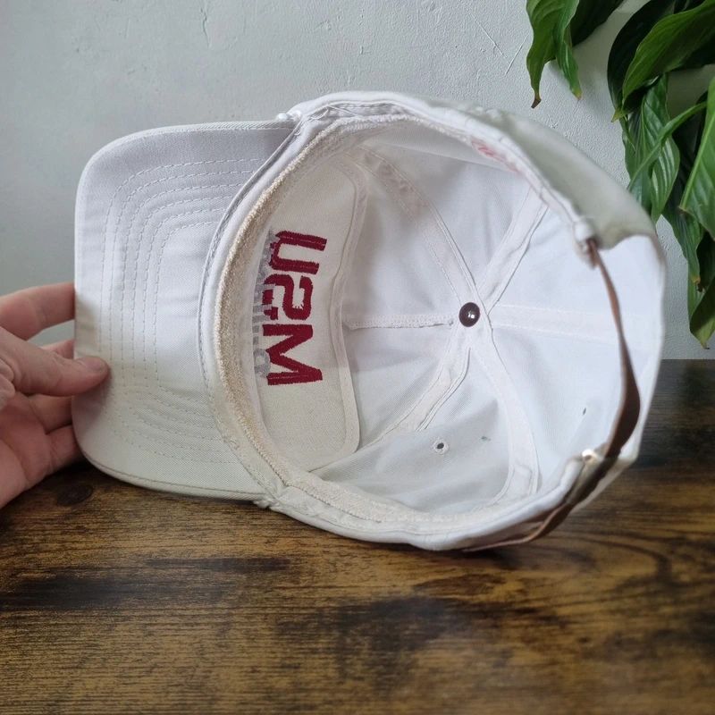 Vintage American Trucker Hat Snapback cap one size adjustable white MSU bulldogs