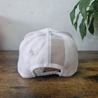 Vintage American Trucker Hat Snapback cap one size white Hunt Truck sales