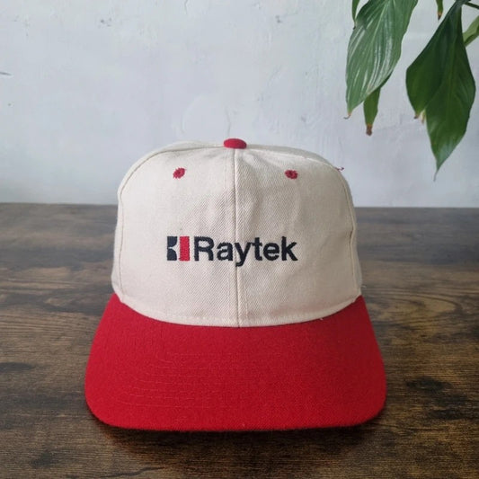 Vintage American Baseball Hat Snapback cap one size adjustable cream red raytek