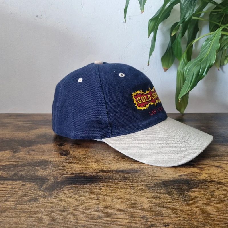 Vintage American Baseball Hat Snapback cap one size adjustable navy beige gold Coast las vegas