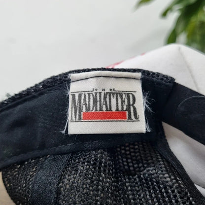 Vintage American Trucker Hat Snapback cap one size adjustable black white heartbeat Chevrolet