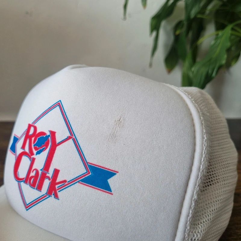 Vintage American Trucker Hat Snapback cap one size adjustable white Roy clark