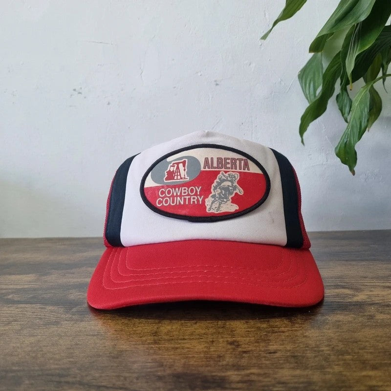 Vintage American Baseball Hat Snapback cap one size red white alberta cowboy country