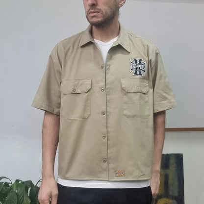 Vintage Dickies Boxy Fit Cropped Shirt Short Sleeve large plain Beige Button Up Skater Y2K Surf