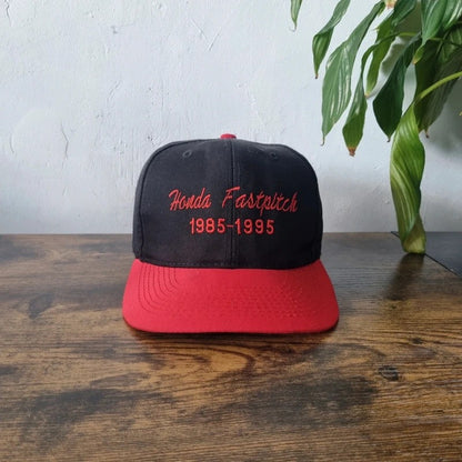 Vintage American Baseball Hat Snapback cap one size adjustable black red Honda Fastpitch