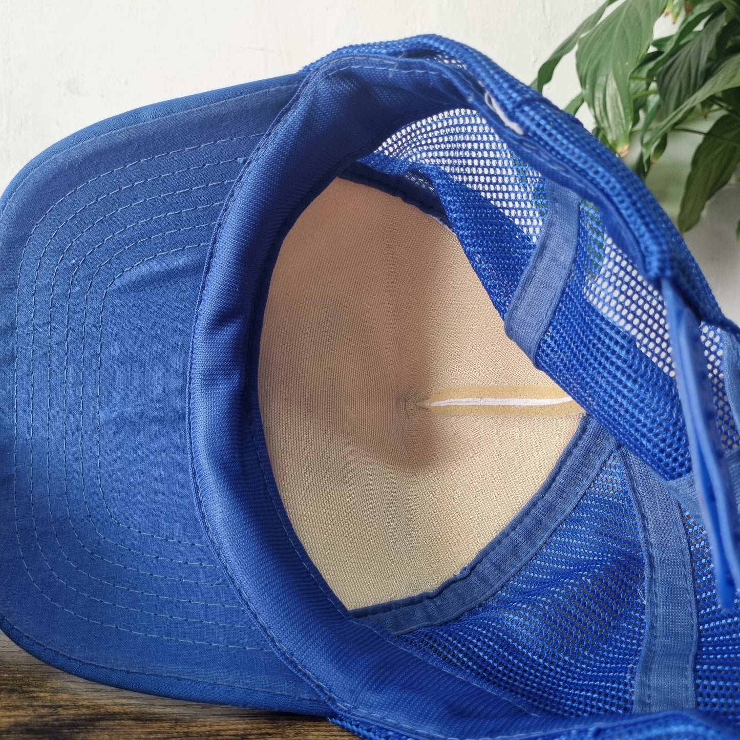 Vintage American Trucker Hat Snapback cap one size adjustable blue white