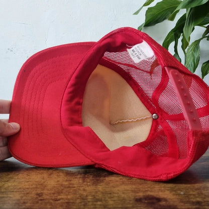 Vintage American Trucker Hat Snapback cap one size adjustable red white the grizzly ride