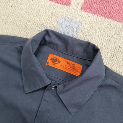 Vintage Dickies Boxy Fit Cropped Shirt long Sleeve Medium plain Grey Button Up Skater Y2K Surf