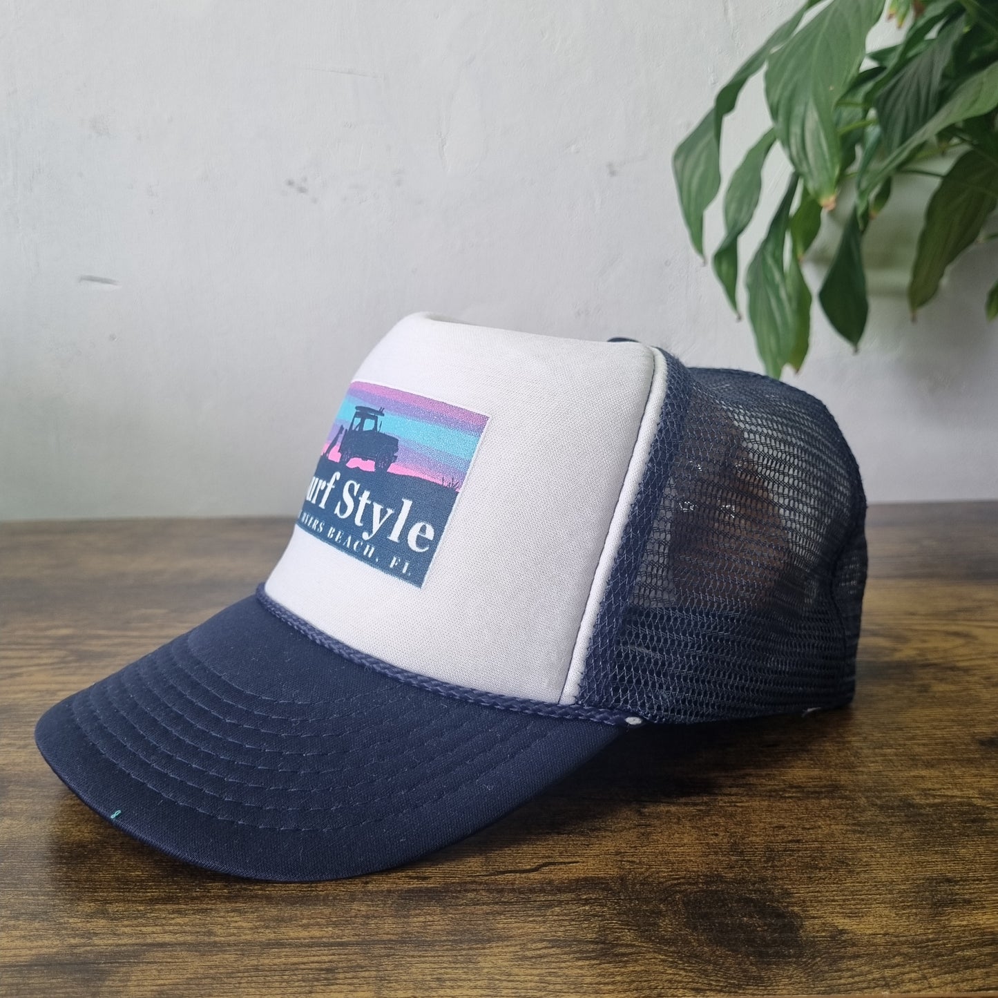 Vintage American Trucker Hat Snapback cap one size adjustable navy white Suf sty