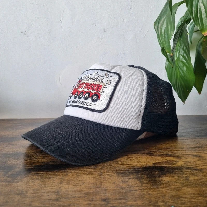 Vintage American Baseball Hat Snapback cap one size adjustable black white Nut trucker