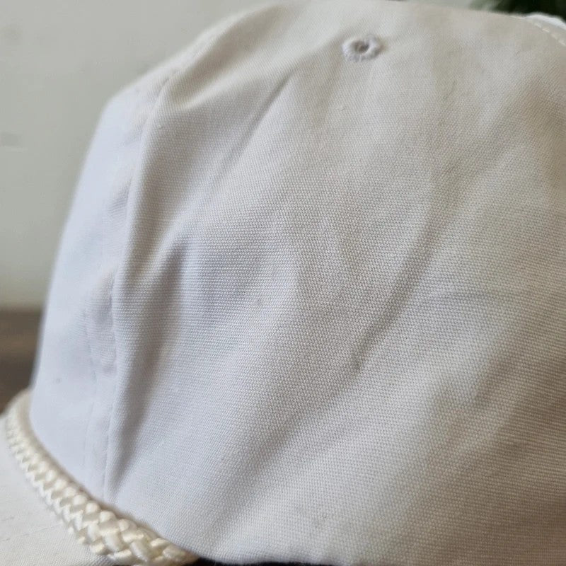 Vintage American Trucker Hat Snapback cap one size adjustable white Avma
