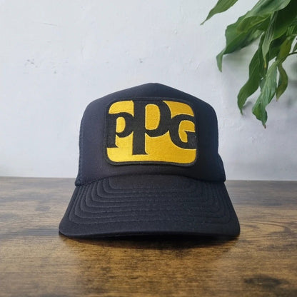 Vintage American Trucker Hat Snapback cap one size adjustable black ppg