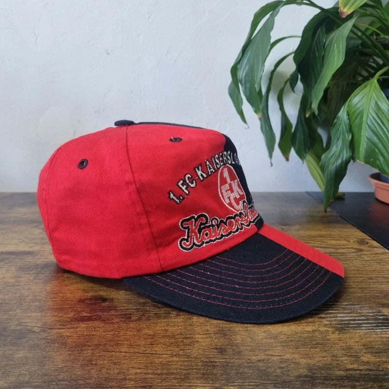 Vintage Baseball Hat Snapback cap one size black red 1 FC kaiserslautern bundesliga 90s