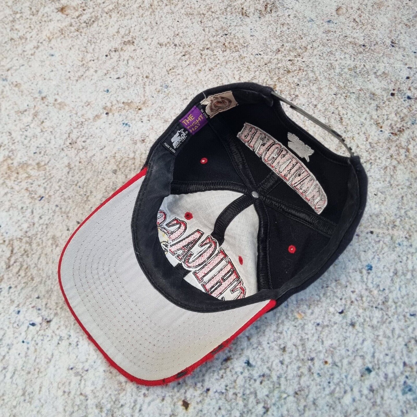 VTG CHICAGO BLACKHAWKS Starter THE RIGHT HAT Wool Snapback Hat Embroidered NHL