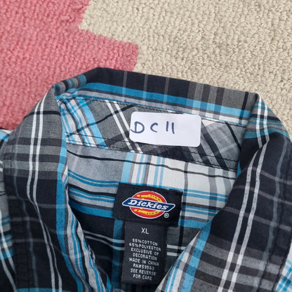 Vintage Dickies Boxy Fit Cropped Shirt Short Sleeve Medium check Blue Button Up Skater Y2K Surf