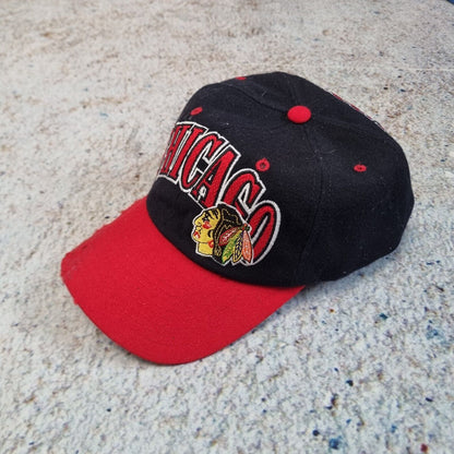 VTG CHICAGO BLACKHAWKS Starter THE RIGHT HAT Wool Snapback Hat Embroidered NHL