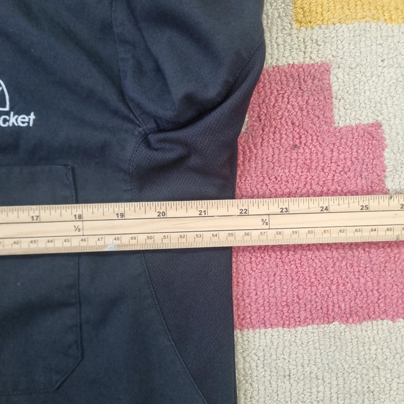 Vintage Dickies Boxy Fit Cropped Shirt Short Sleeve Medium plain Black Button Up Skater Y2K Surf