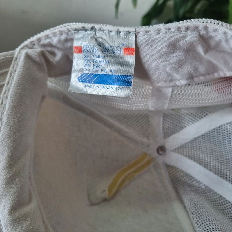 Vintage American Trucker Hat Snapback cap one size adjustable white Roy clark