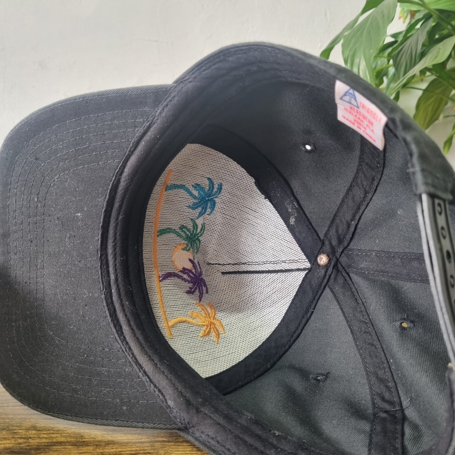 Vintage American Trucker Hat Snapback cap one size adjustable Black Cocoa Beach