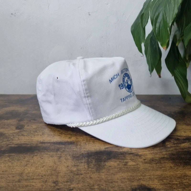 Vintage American Trucker Hat Snapback cap one size adjustable white tapping contest 99