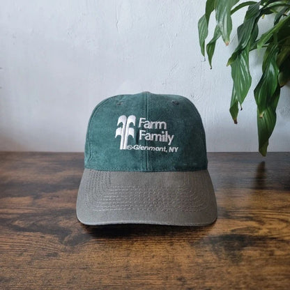 Vintage American baseball Hat Snapback cap one size adjustable dark green khaki farm family