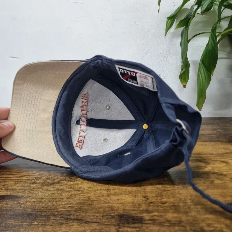 Vintage American baseball Hat Snapback cap one size adjustable belleview navy beige