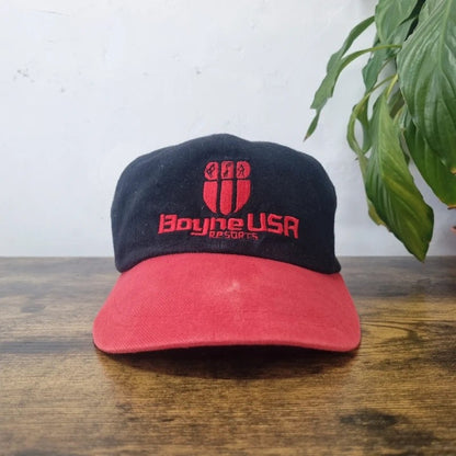 Vintage American Baseball Hat Snapback cap one size adjustable Boyne USA black red