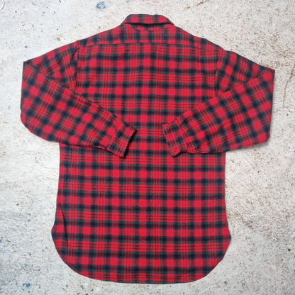 Pendleton Shirt Mens Checkered 100% Virgin Wool Flannel Button Up - Red - Size M