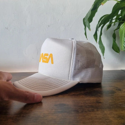 Vintage American Trucker Hat Snapback cap one size adjustable white Nasa