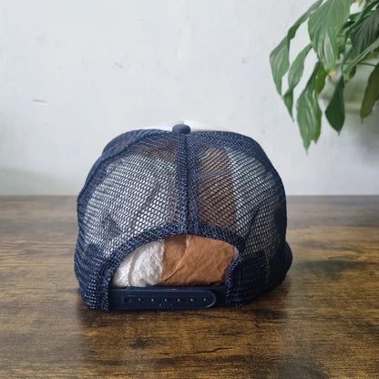 Vintage American Trucker Hat Snapback cap one size adjustable navy white truck Malt company