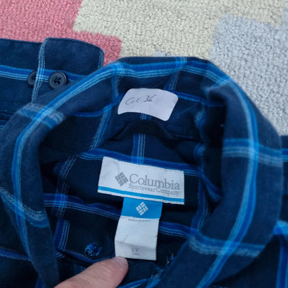 Vintage Columbia Boxy Fit Cropped Shirt Long Sleeve XL Check Blue Button Up Skater Y2K Surf