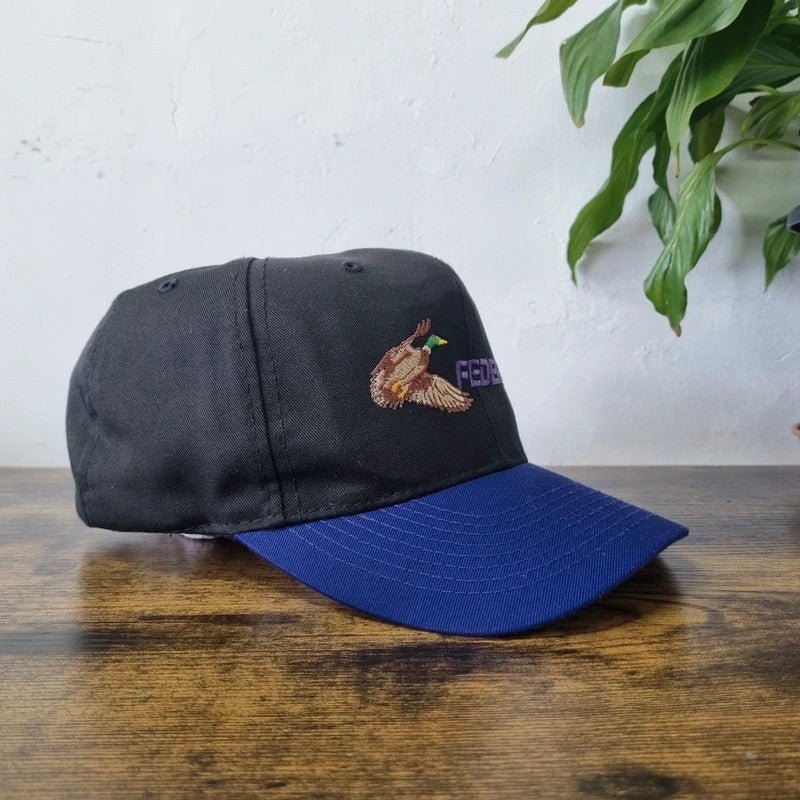 Vintage American Baseball Hat Snapback cap one size adjustable black purple Duck Federal