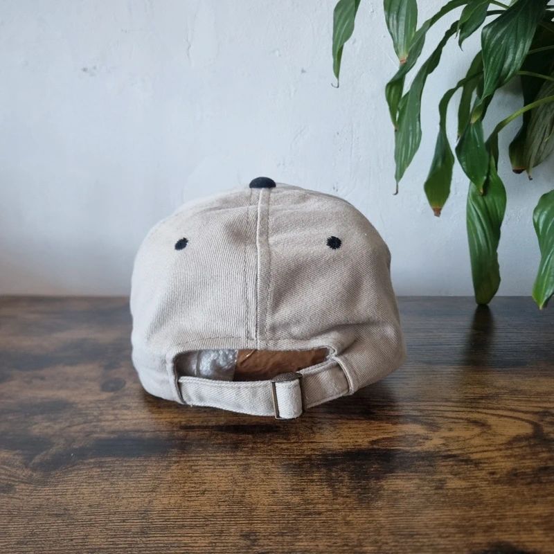 Vintage American baseball Hat Snapback cap one size adjustable beige black tdw