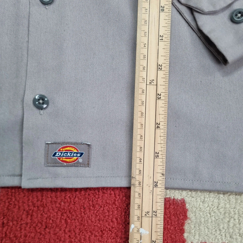 Vintage Dickies Boxy Fit Cropped Shirt Long Sleeve largr plain Grey Button Up Skater Y2K Surf