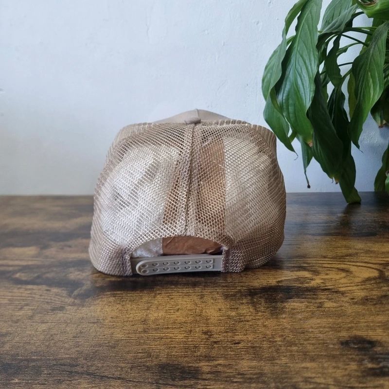 Vintage American Trucker Hat Snapback cap one size adjustable beige lake eddins fishing