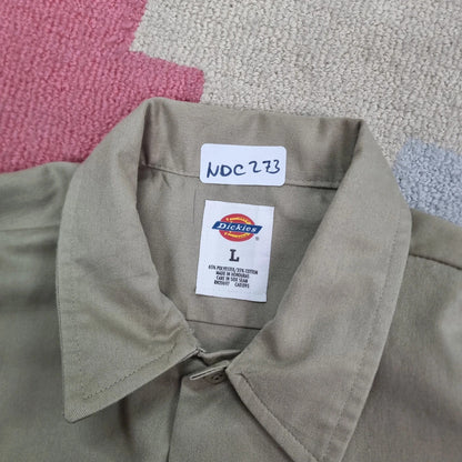 Vintage Dickies Boxy Fit Cropped Shirt Short Sleeve large plain Beige Button Up Skater Y2K Surf