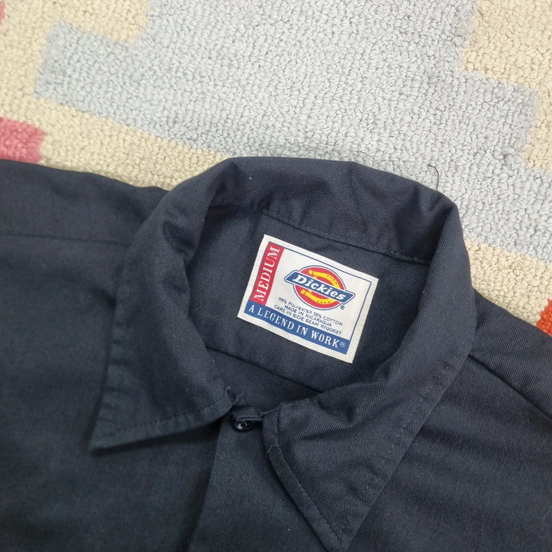 Vintage Dickies Boxy Fit Cropped Shirt Short Sleeve Medium plain Black Button Up Skater Y2K Surf